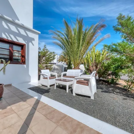 Casa Albi - Shared Pool With Bbq By Lanzarote * פלאיה בלנקה