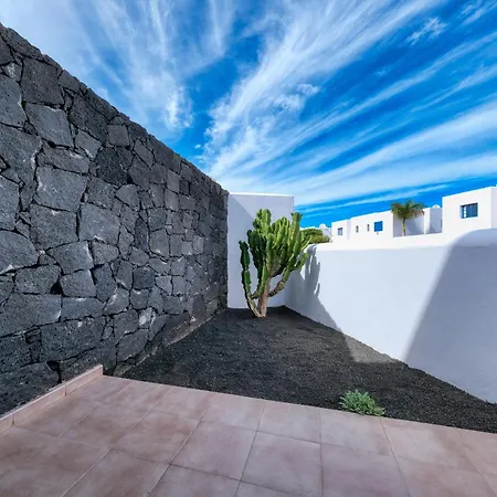 Casa Albi - Shared Pool With Bbq By Lanzarote 度假居 *