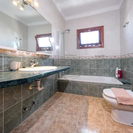 Casa Albi - Shared Pool With Bbq By Lanzarote Playa Blanca (Lanzarote)